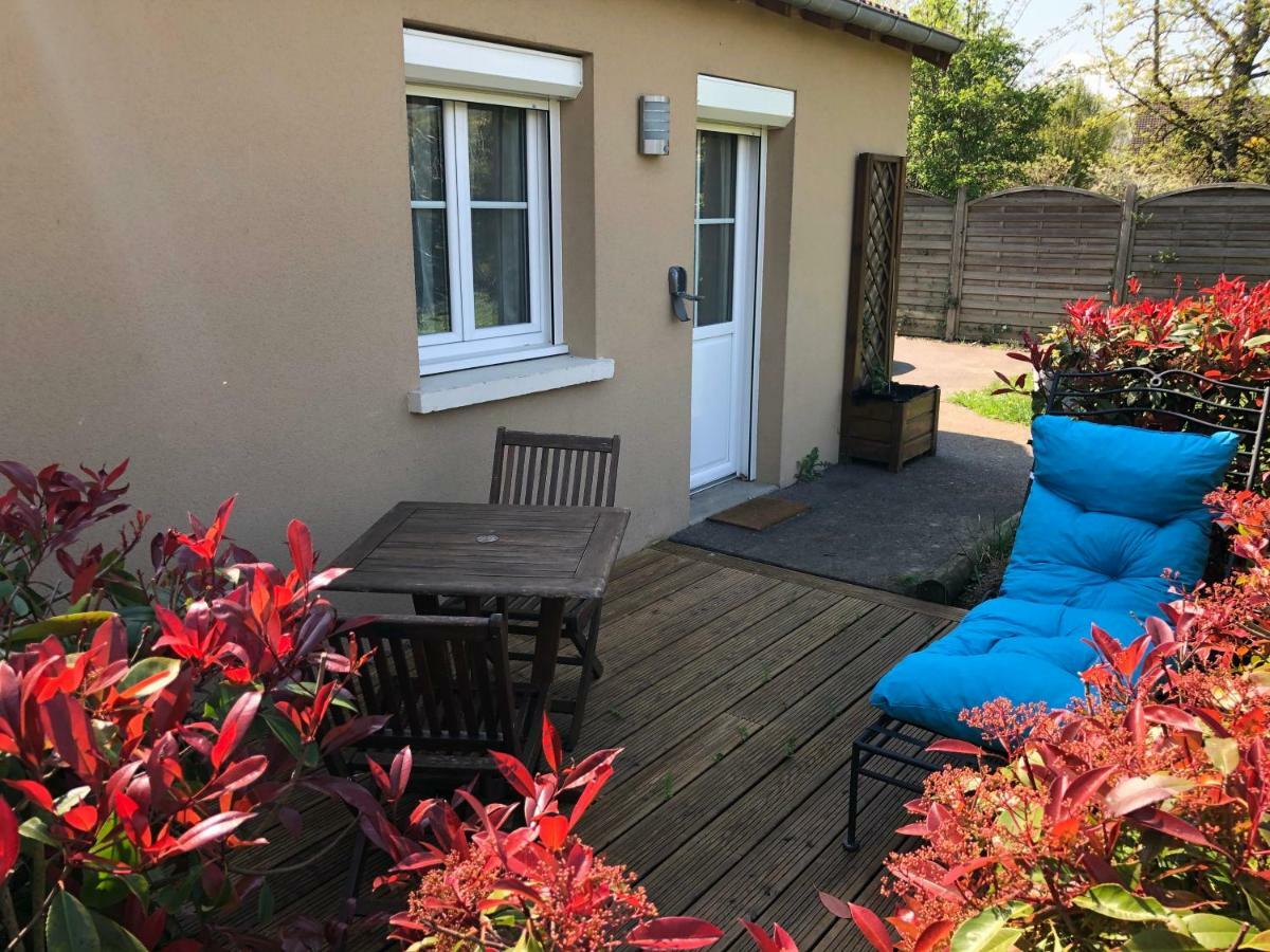 Les Cottages De Magny Luaran gambar